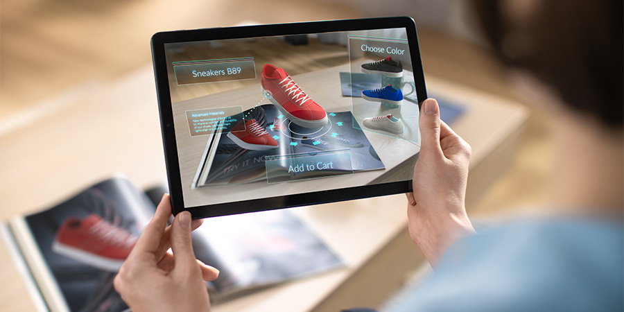 Augmented Reality (AR)